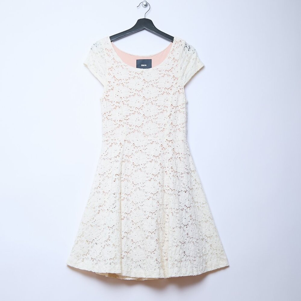 Maeve Anthropologie Dayflower Lace Dress White Pink Medium bridal wedding
